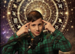 Яркий и харизматичный гороскоп от юного эксперта