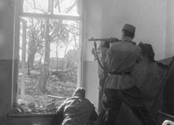 20 апреля 1943 года в Новороссийске. На 75 лет назад