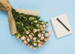 Во сколько новороссийским родителям обойдется букет на последний звонок — выяснили исследователи