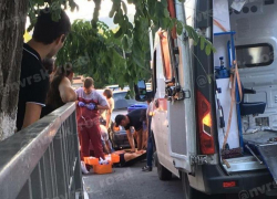 Ударил в грудь ножом пешеход водителя в Новороссийске