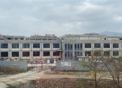 «Школы откроют в следующем году»: глава Новороссийска проехался по стройкам