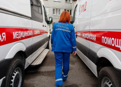 Два микроавтобуса устроили лобовое ДТП под Новороссийском