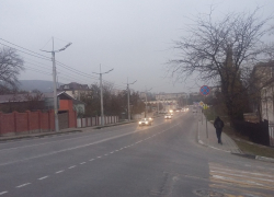 Расширение дороги и новые светофоры в Новороссийске