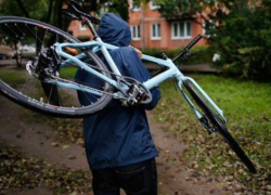 Полиция помещала новороссийцу продать велосипед и выпить