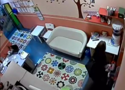 У жительницы Новороссийска украли сумку в детском центре