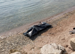 Водолазы  обнаружили под водой  тело утонувшего новороссийца