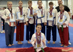 Тхэквондисты из Новороссийска привезли 15 медалей с краевых соревнований