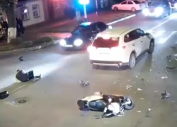 Кадры «жесткого» ДТП с участием мотоцикла распространились по социальным сетям