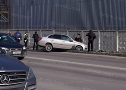 В Челябинск прилетел метеорит, поэтому в Новороссийске улетел автомобиль