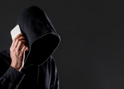 "Брокер" развел 62-летнюю женщину из Новороссийска на миллион 