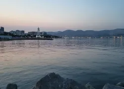 Атака БПЛА: в Новороссийске история повторяется, в Краснодаре посыпались стекла