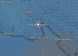 Новое штормовое предупреждение - сметет ли непогода пляжи в Новороссийске