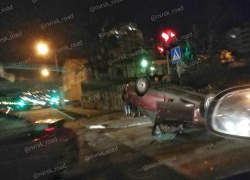 В Новороссийске после сильного удара приора оказалась на крыше