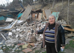 - За руки выведу вас – и плевать! – так сносили дома вместе с жителями в Мысхако