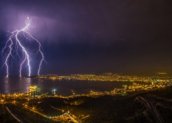 Новороссийск зальёт: введен режим повышенной готовности в связи с ливнями и ветром