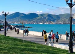 Погода в Новороссийске в понедельник: яркое солнце и теплое море 