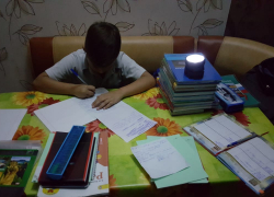 Крутые мужчины без документов отрубили свет жителям Трудового лагеря в Мысхако