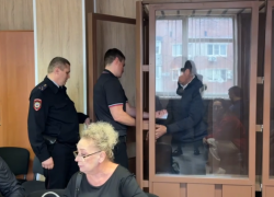 Вице-губернатор Краснодарского края Коробка отправлен за решетку: при обыске найдены миллионы долларов, евро и рублей