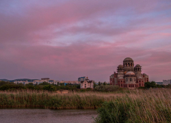 Погода в Новороссийске: жарко, ветрено и сухо