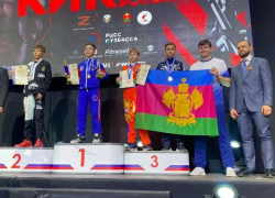 Серебро и  две бронзы по кикбоксингу завоевали новороссийские спортсмены