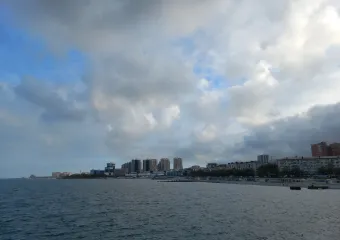 Погода в Новороссийске: наслаждаемся тёплым, но пасмурным днём
