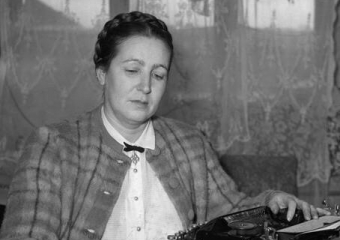 16 октября в Новороссийске родилась писательница Лия Гераскина