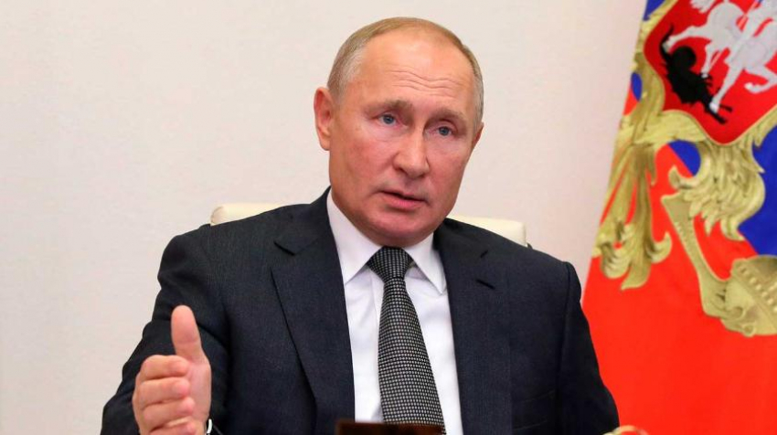 «Расслабляться ни в коем случае  нельзя»: Путин о коронавирусе