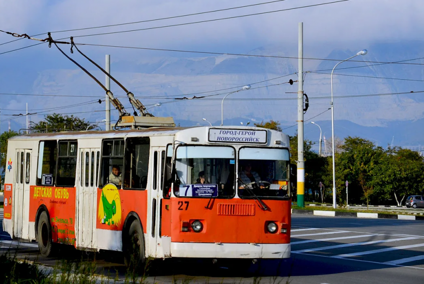 «Островок стабильности» - троллейбусное движение Новороссийска отмечает юбилей 