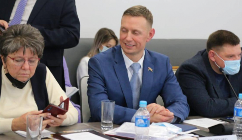 Андрей и его команда: чиновничья чехарда в Новороссийске за последние 4 года