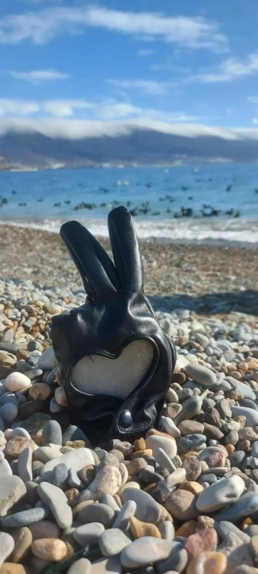 Гороскоп от «Блокнота»: у Скорпионов решатся финансовые вопросы, а у Раков разрешатся «висяки»