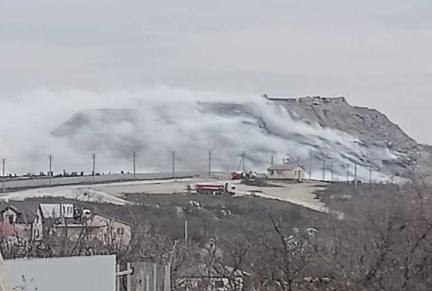 На мусорном полигоне в Новороссийске обсудили, как быть дальше 
