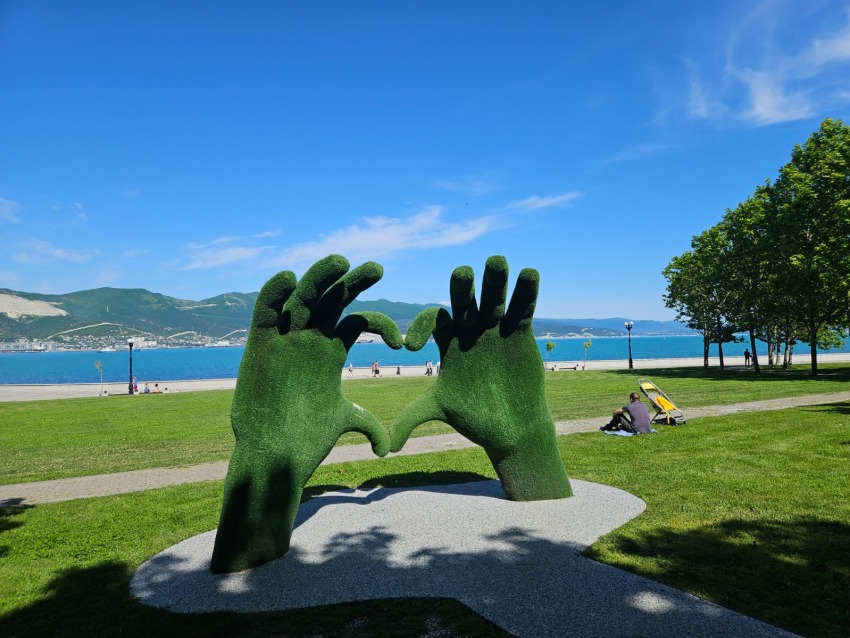 Гороскоп от «Блокнота»: Рыбы поймут, что изменить в жизни, а Водолеи узнают нечто важное