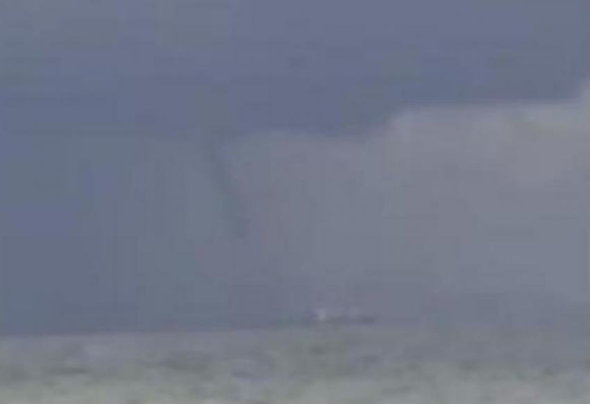 Прямо сейчас смерч из Геленджика движется на Мысхако