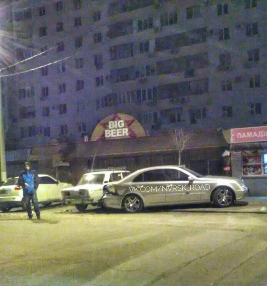 Разбив три машины пьяный водитель уехал с места преступления в Новороссийске