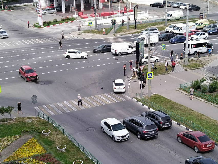 Новороссийцам для безопасной езды не хватает дорожных знаков, а не светофоров 