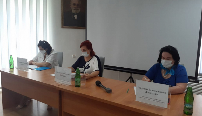 Замминистра здравоохранения осталась довольна больницами Новороссийска
