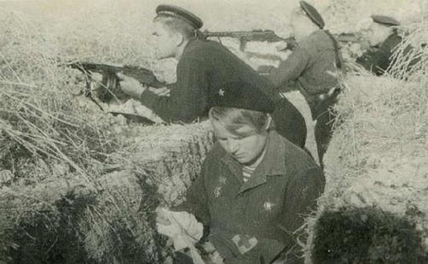 Новороссийск 75 лет назад: русская смекалка против немецких мин