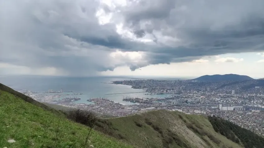 Роспотребнадзор контролирует качество воздуха в Новороссийске после атак БПЛА