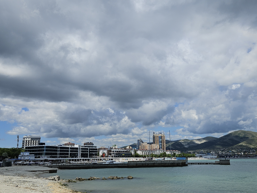 Погода в Новороссийске сегодня удивит переменчивым настроением 