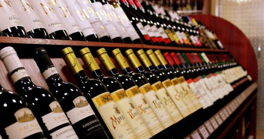 Новороссийцев предупредили о повышении цен на вино