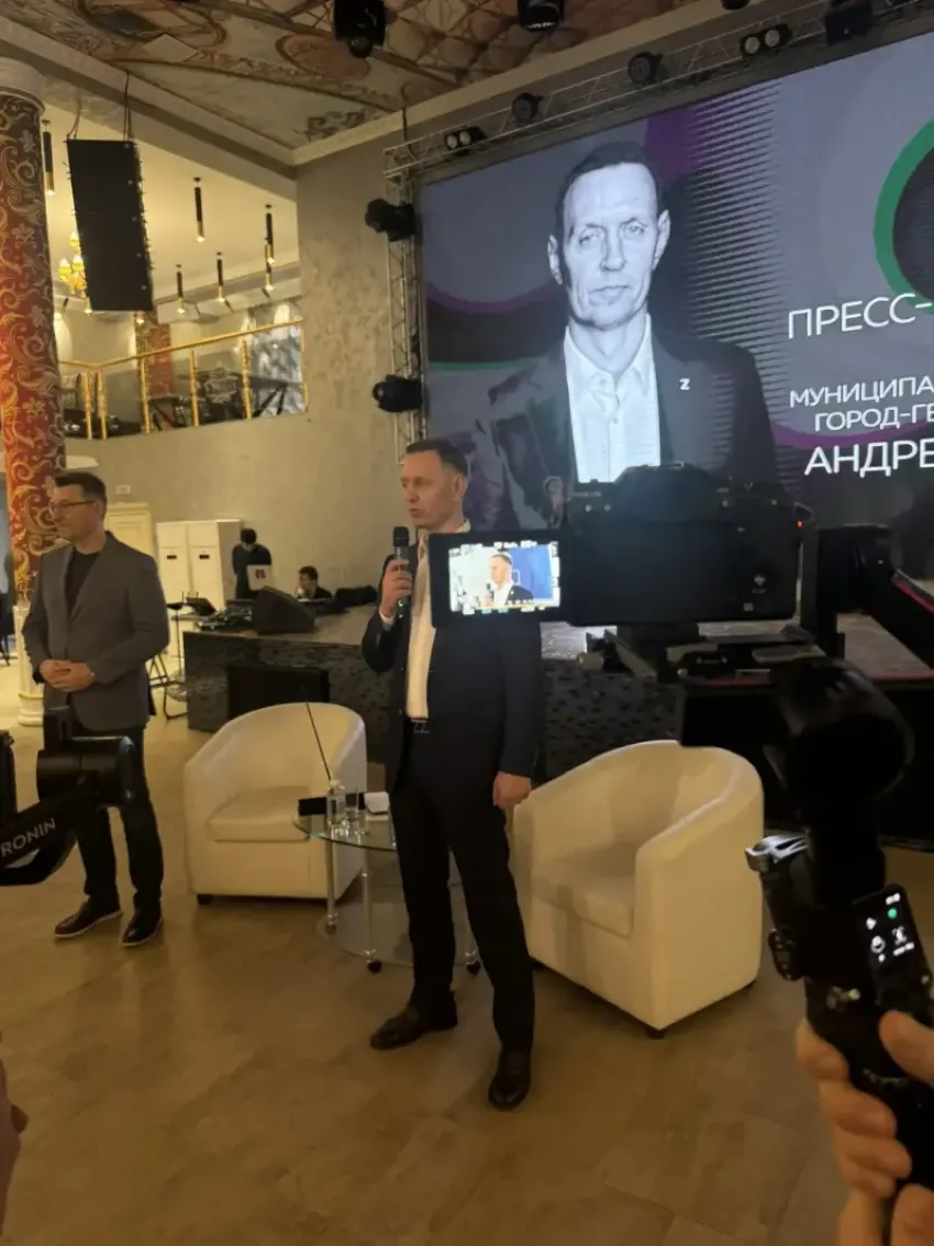 Андрей Кравченко: новороссийских школьников готовят к поступлению в МГИМО