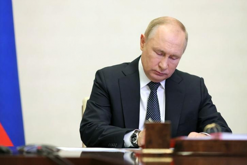 Новороссийцы могут воздохнуть спокойно: Путин подписал указ о пожизненном лишении свободы для педофилов