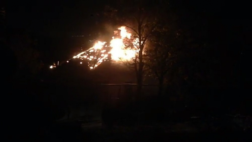 Частный дом сгорел в Новороссийске
