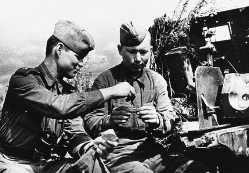 Новороссийск 75 лет назад: пили малоземельский квас и не только