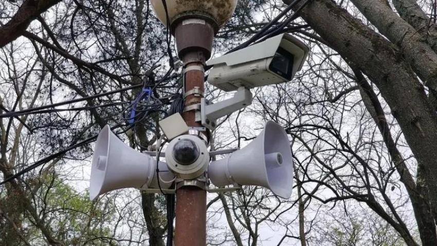 В Сочи мужчина «заглушил» сирену монтажной пеной