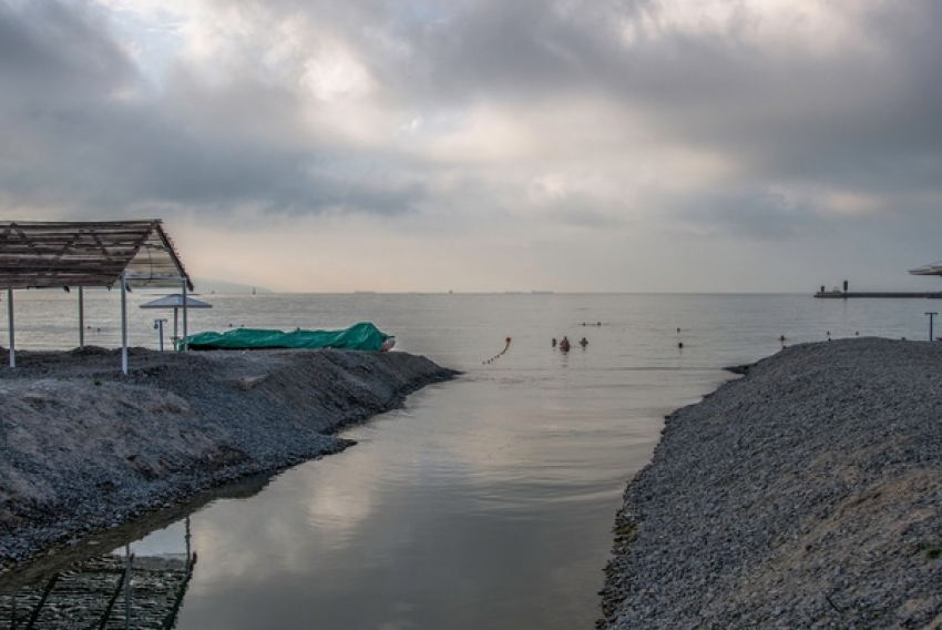 Новороссийцы добились открытия прорана на Суджукской лагуне: водообмен с морем есть, но ненадолго