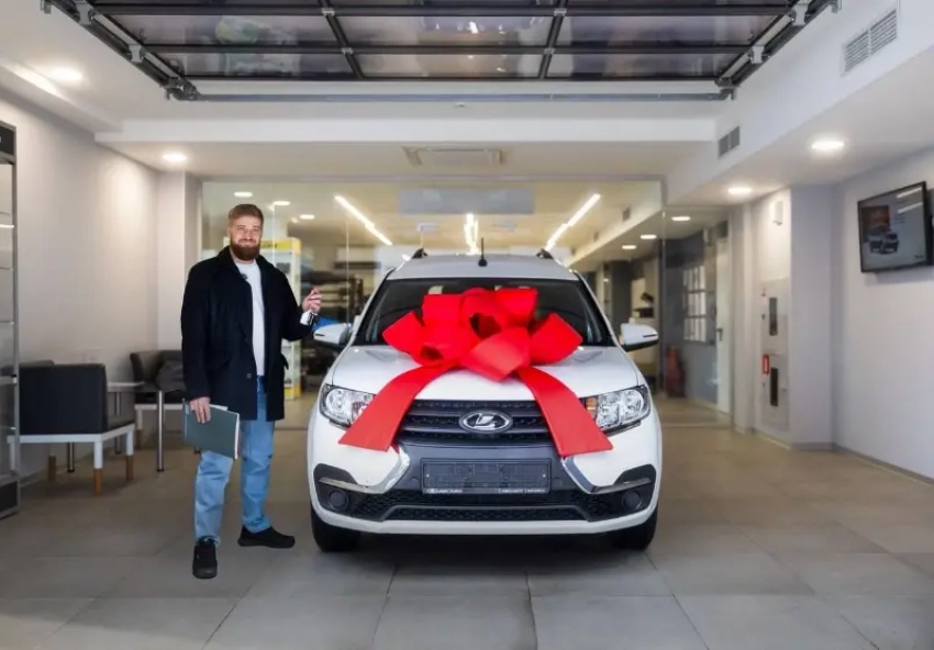 Четвертый ребенок – ключи от машины: как новороссийский бизнесмен Сергей Шишкарёв поддерживает многодетные семьи