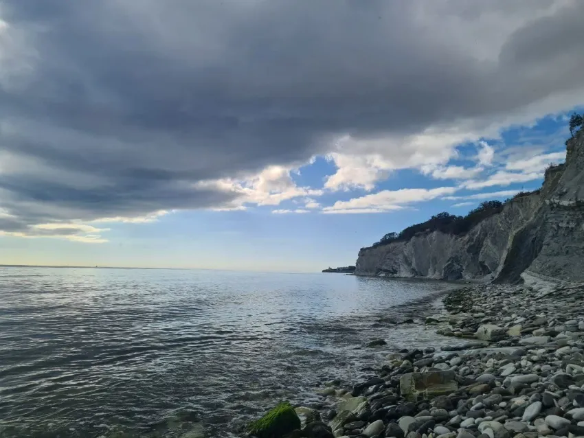 Погода на понедельник: хмурый день, возможен внезапный дождь 