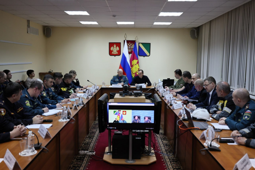 Огромную гору отравленной земли срочно вывозят из Туапсе: подробности