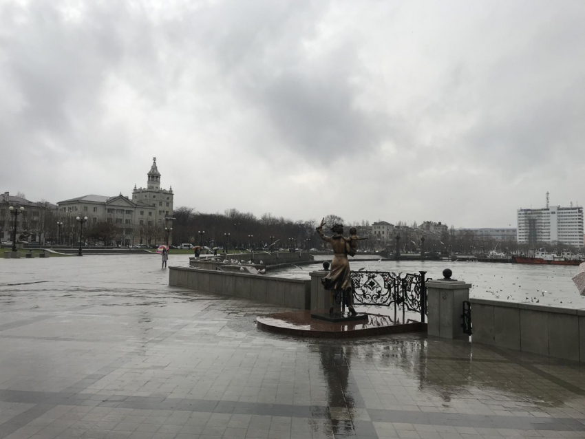 Суббота снова «порадует» новороссийцев дождём